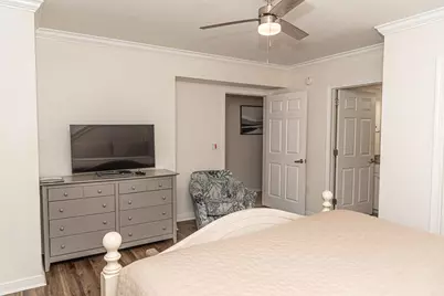 1322 SE Miracle Strip Parkway #306, Fort Walton Beach, FL 32548 - Photo 9