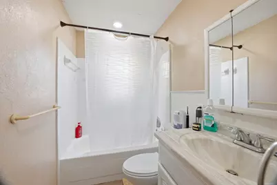 750 Mayflower Avenue, Fort Walton Beach, FL 32547 - Photo 9