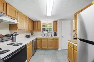 2413 Suwanee Ln, Fort Walton Beach, FL 32547 - Photo 9