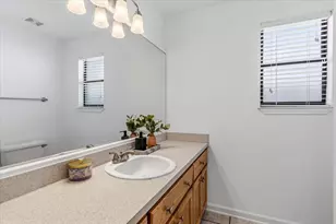 2232 Lemure Dr, Navarre, FL 32566 - Photo 27