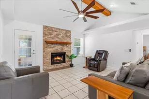 2232 Lemure Dr, Navarre, FL 32566 - Photo 5