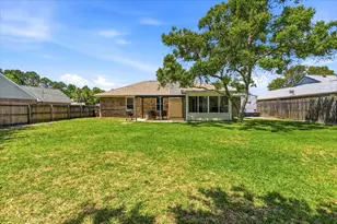 2232 Lemure Dr, Navarre, FL 32566 - Photo 37