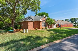 4250 Lost Horse Cir, Niceville, FL 32578 - Photo 35