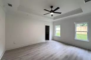 239 White St, Niceville, FL 32578 - Photo 7