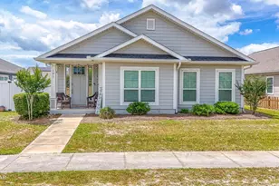 103 Blue Heron Ln, Panama City, FL 32404 - Photo 1