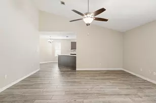 145 Wright Cir, Niceville, FL 32578 - Photo 9