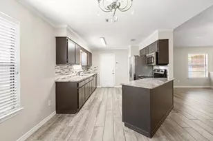 145 Wright Cir, Niceville, FL 32578 - Photo 11