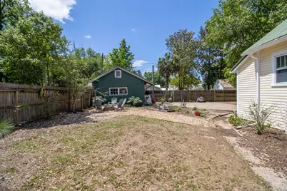 98 E Live Oak Avenue, Defuniak Springs, FL 32435 - Photo 41