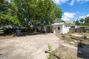 98 E Live Oak Ave, Defuniak Springs, FL 32435 - Photo 29
