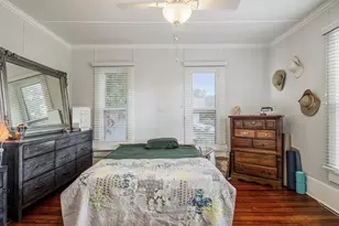 98 E Live Oak Ave, Defuniak Springs, FL 32435 - Photo 35