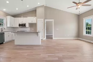 3215 E 2nd, Panama City, FL 32401 - Photo 21