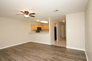 984 Scenic Oak Ln, Fort Walton Beach, FL 32547 - Photo 11