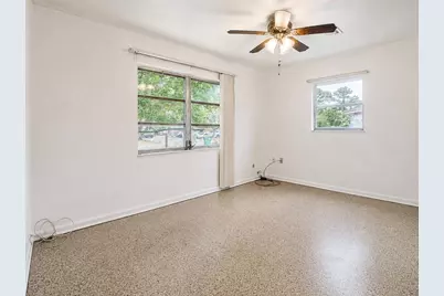 325 Avon Lane, Mary Esther, FL 32569 - Photo 11
