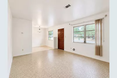325 Avon Lane, Mary Esther, FL 32569 - Photo 5