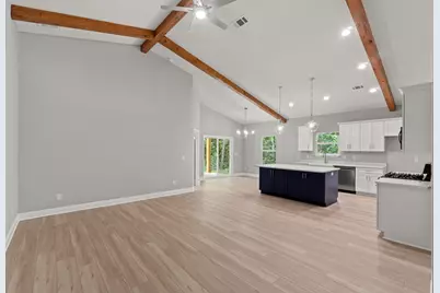 8302 Vickie Street, Pensacola, FL 32514 - Photo 13