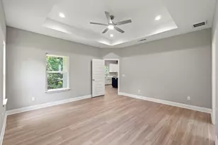 8302 Vickie St, Pensacola, FL 32514 - Photo 25
