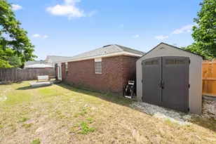 202 Limestone Cir, Crestview, FL 32539 - Photo 41