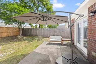 202 Limestone Cir, Crestview, FL 32539 - Photo 37