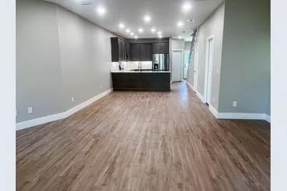 2879 Leahs Lane, Navarre, FL 32566 - Photo 5