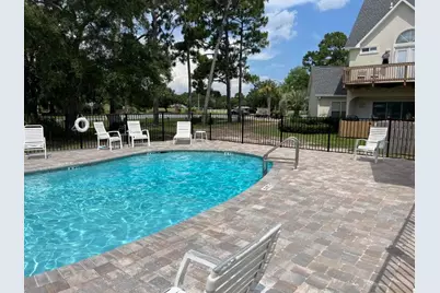 2879 Leahs Lane, Navarre, FL 32566 - Photo 13