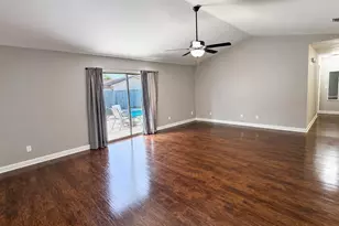289 Honeysuckle Way, Niceville, FL 32578 - Photo 7