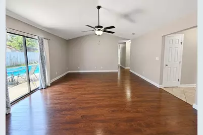 289 Honeysuckle Way, Niceville, FL 32578 - Photo 9