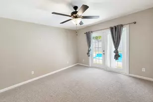 289 Honeysuckle Way, Niceville, FL 32578 - Photo 15