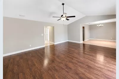 289 Honeysuckle Way, Niceville, FL 32578 - Photo 3