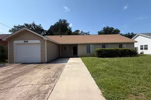 289 Honeysuckle Way, Niceville, FL 32578 - Photo 5