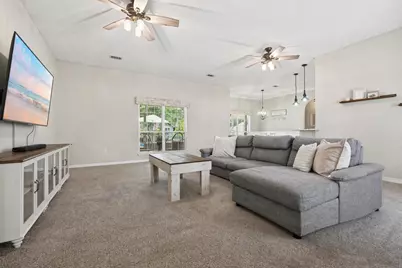 6020 Paige Lane, Crestview, FL 32536 - Photo 7