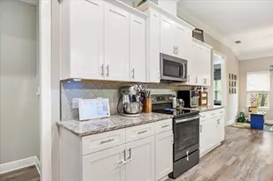 98 Star Dr, Fort Walton Beach, FL 32547 - Photo 13