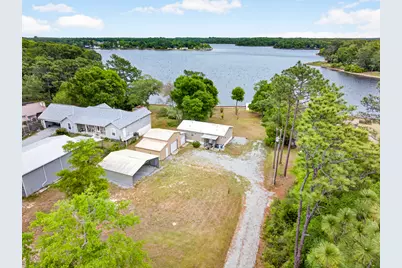535 Kings Lake Boulevard, Defuniak Springs, FL 32433 - Photo 9