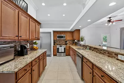 709 Concord Court, Fort Walton Beach, FL 32547 - Photo 9