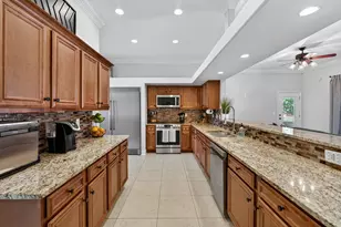 709 Concord Ct, Fort Walton Beach, FL 32547 - Photo 9