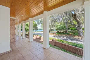 327 Grand Oaks Dr, Niceville, FL 32578 - Photo 77