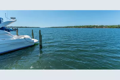 327 Grand Oak Drive, Niceville, FL 32578 - Photo 7