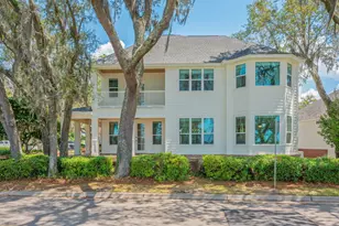 327 Grand Oaks Dr, Niceville, FL 32578 - Photo 3