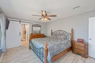 953 Pacific Silver Ct, Fort Walton Beach, FL 32547 - Photo 11