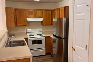 240 Swaying Pine Ct, Crestview, FL 32539 - Photo 5