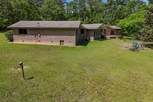 1186 Pine Forest Rd, Chipley, FL 32428 - Photo 17