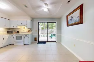 118 Fairoaks Dr, Crestview, FL 32539 - Photo 7