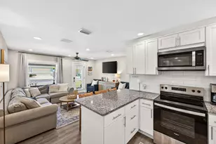 21509 Caribbean Ln, Panama City Beach, FL 32413 - Photo 5