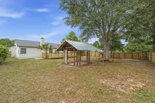 201 Westview Dr, Crestview, FL 32536 - Photo 9