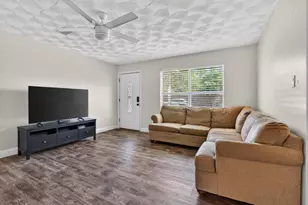 250 Mills Landing, Fort Walton Beach, FL 32547 - Photo 13