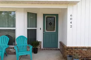6042 Capitol Dr, Gulf Breeze, FL 32563 - Photo 5
