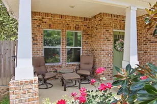 1571 Cedar St, Niceville, FL 32578 - Photo 3