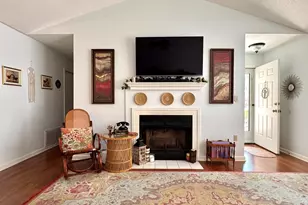 125 Parkwood Dr, Niceville, FL 32578 - Photo 3