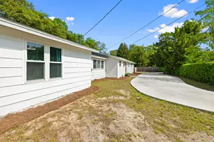 107 Water Oak St, Freeport, FL 32439 - Photo 5
