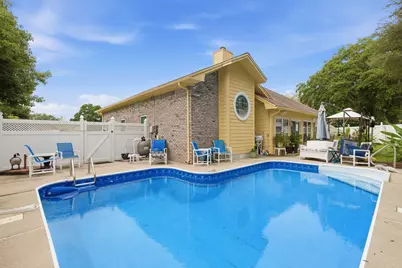 2815 Ben Hogan Court, Shalimar, FL 32579 - Photo 5