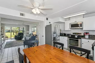1530 SE Miracle Strip Pkwy, Fort Walton Beach, FL 32548 - Photo 9